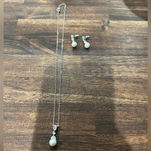 DARETH COLBURN JEWELRY SET